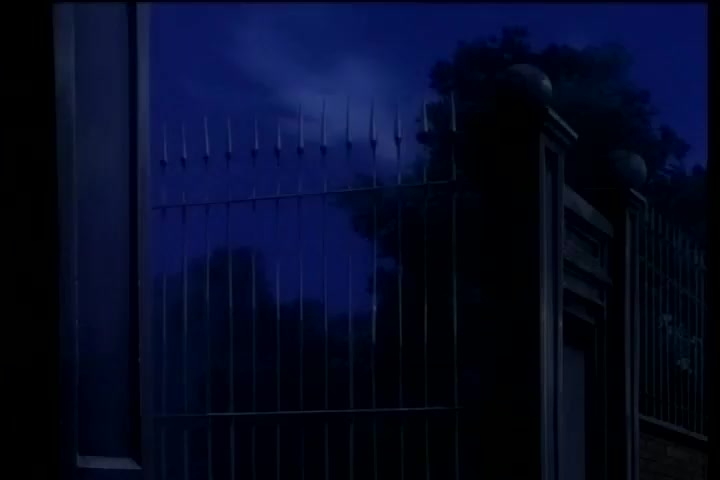 [Tsukyio Editing Resources] Hellsing (Episode 5) Raw Clips (95) (tsukyio.com).mp4